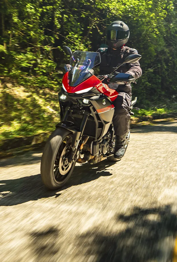 NOVA YAMAHA TRACER 7
