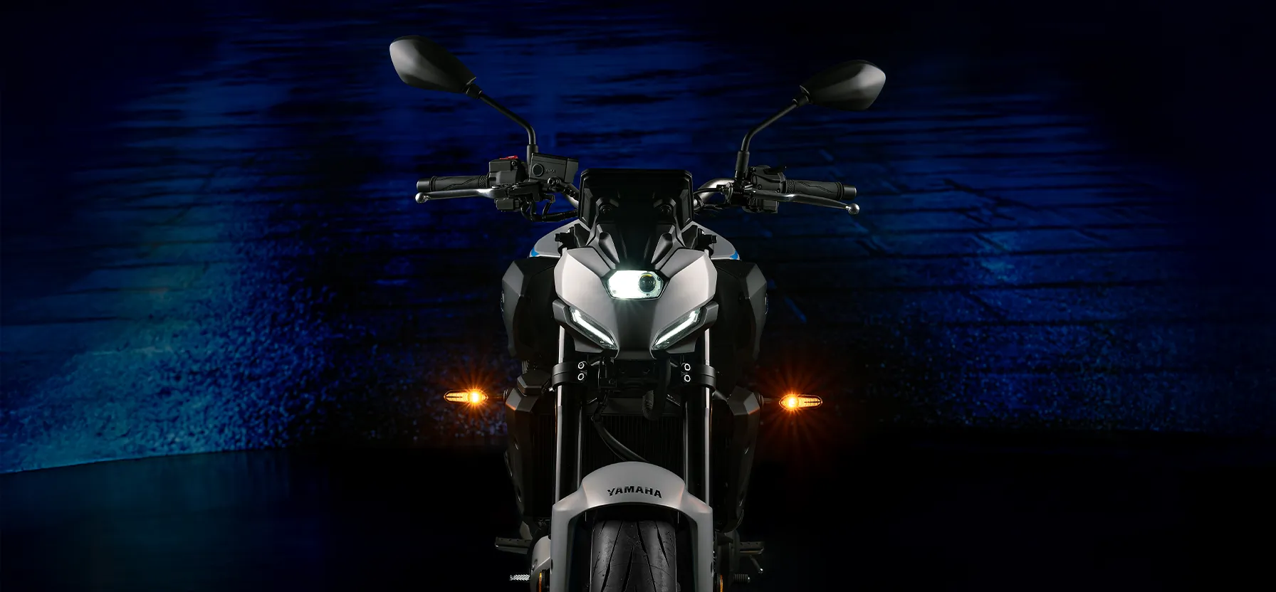NOVA MT-07 CONNECTED